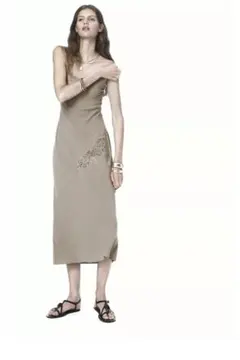 zara 刺繍入りミディキャミソールワンピース