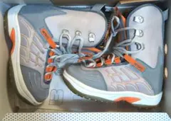 値下げ！　スノーボードブーツ グレー/オレンジ