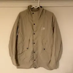 カリマーのウインドブレーカー