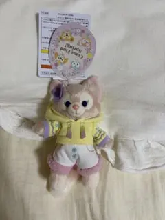 カムファインドスプリング リーナベル ぬいぐるみバッジ チャーム