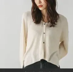 GLOBAL WORK ミニブークレVネックカーディガン