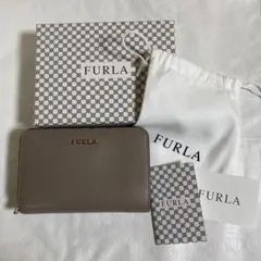 FURLA（フルラ）二つ折り財布