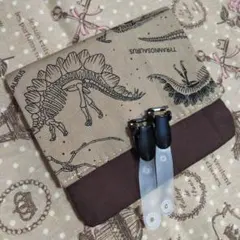 恐竜 骨格28 ☆ 移動ポケット ☆ 808