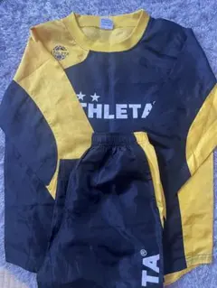 ATHLETA ピステ上下セット 黒・黄160サイズ