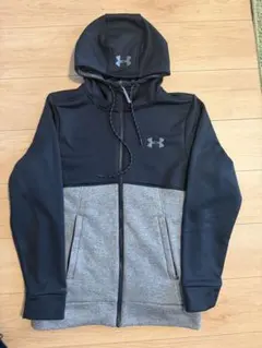 アンダーアーマー 裏起毛 フルジップパーカー Mサイズ　ブラック、グレー