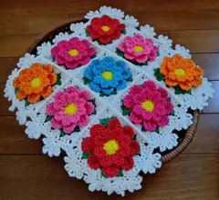 立体花モチーフ マルチカバー かぎ針編み グラニースクエア 花モチーフ