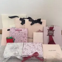 ショッパー　紙袋　ラッピング　ジルシチュアート　Herlipto DIOR