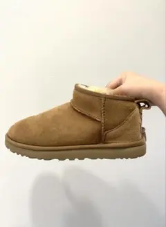 UGG ブラウン ウルトラクラシックミニ　ムートンブーツ　ローカット