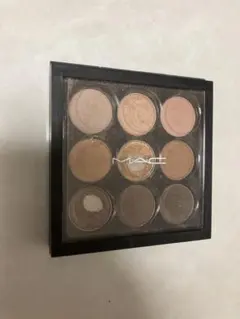 MAC スモール アイシャドウ アンバータイムズナインあんばーたいむずない
