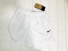 ナイキ ウィメンズ ランニングショートパンツ DM6761-100 ホワイト新品