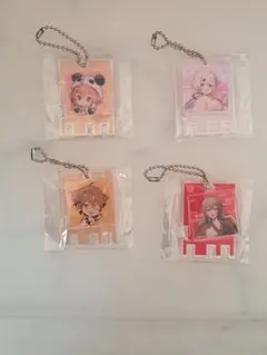 極楽湯　銭湯錠風キーホルダー 笹木咲　椎名唯華　伏見ガク　フレン・Ｅ・ルスタリオ