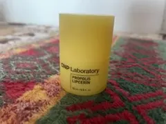 CNP ラボラトリー　プロポリス　リップセリン　15ml