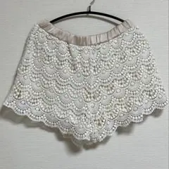 ロペピクニック　レース　ショートパンツ　ホワイト　アイボリー　ウエストゴムのサムネイル