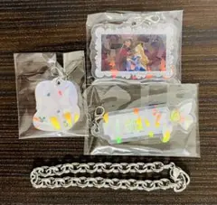 ツイステ プラチナジャケット シルバー キーホルダーのサムネイル
