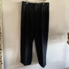 ZARA黒に近いネイビーパンツ