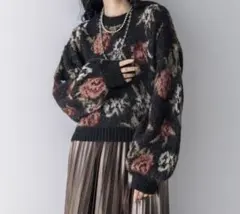 JEANASIS ジーナシス ５Gフラワーラメフェザープルオーバー ブラック