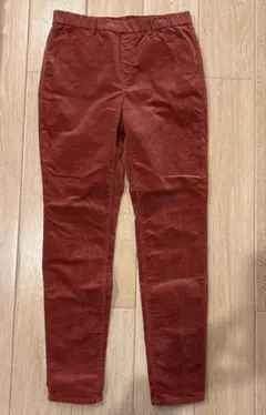 UNIQLO 赤 コーデュロイパンツ