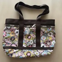 LeSportsac 花柄トートバッグのサムネイル