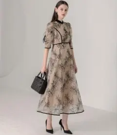 LEJA 配色パイピングプチハイネック花柄刺繍ラメレースロング丈ドレスワンピース