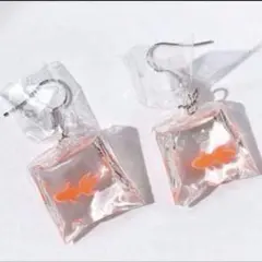 Item thumbnail for item 2678b4fd-3f96-4fe0-91fe-674672bb356e