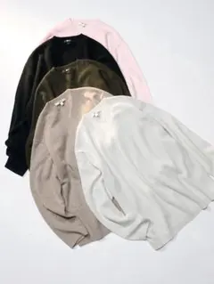 Uniqlo:C カシミヤリラックスVネックセーター