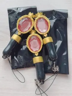 ツイステ ブレイジングジュエル ミニマジカルペンライト スカラビア