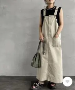 美品 UNIVERSAL OVERALL ジャンパースカート アイボリー 前開き