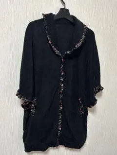 ピーチジョン　ブラック　花柄フリル
