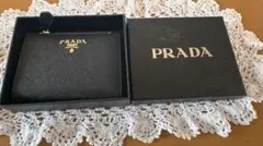極美品】PRADA 二つ折り財布 ネイビー サフィアーノレザー - メルカリ