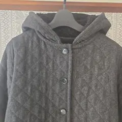 ユナイテッドアローズ　ダークグレー キルティングジャケット フード付き