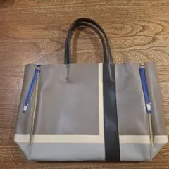 【最終値下げ！！】エスティーローダー　グレー合成皮革ショルダーバッグ