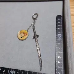 やや曇りあり 我妻善逸 日輪刀 メタルチャーム コレクション