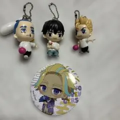 東京リベンジャーズ　キーホルダー　缶バッチ