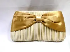 Item thumbnail for item 62800fe9-9366-4d90-9256-99b183f0e89b