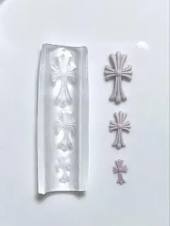 【即購入⭕️】クロスモチーフ クロスモールド シリコンモールド D.nail