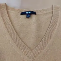 UNIQLO カシミア100%Vネックセーター Sサイズ　キャメル