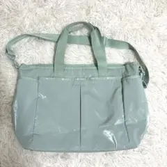 Item thumbnail for item 7766e1bd-5495-4b05-8973-5ad6c9553d4b