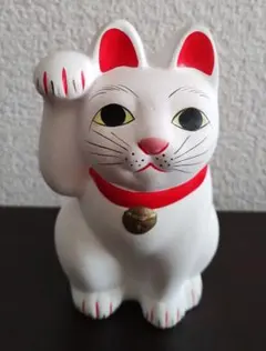 昭和レトロ 招き猫 陶器製 貯金箱 右手 - メルカリ