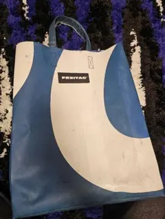 FREITAG 블루 화이트 토트 백