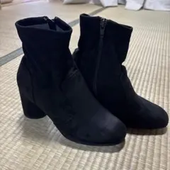 ショートブーツ 黒 23.5 moussy スエード