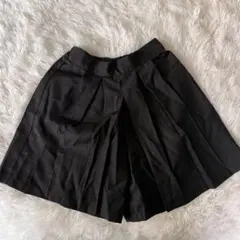 未使用　黒キュロット　 ハーフパンツ
