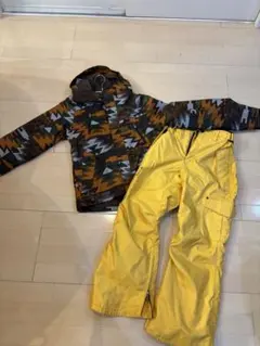 スノーボードウェア上下セット
