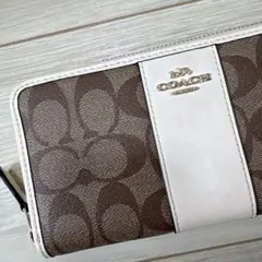 P-73】未使用品 COACH シグネチャー 長財布 ベージュ×ホワイト - メルカリ
