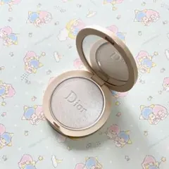 Dior フォーエヴァー クチュール ルミナイザー 03パールグロウ