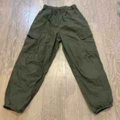 UNIQLO カーゴパンツ 150 オリーブ