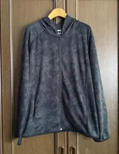 美品　ユニクロ　ドライEXフルジップパーカ（長袖）　L
