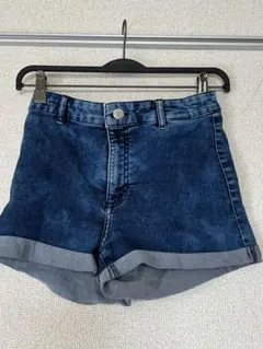 H&M ダークブルー デニムロールアップヘムショートパンツ　M