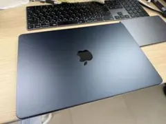 M4 MacBook Air 13.6インチ 256GB SSD