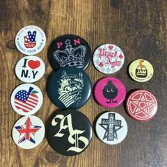 ヴィンテージ風 缶バッジ 5点セット pink×black系 32ミリ - メルカリ