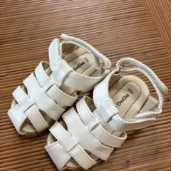 BeBe ホワイト サンダル 13.0